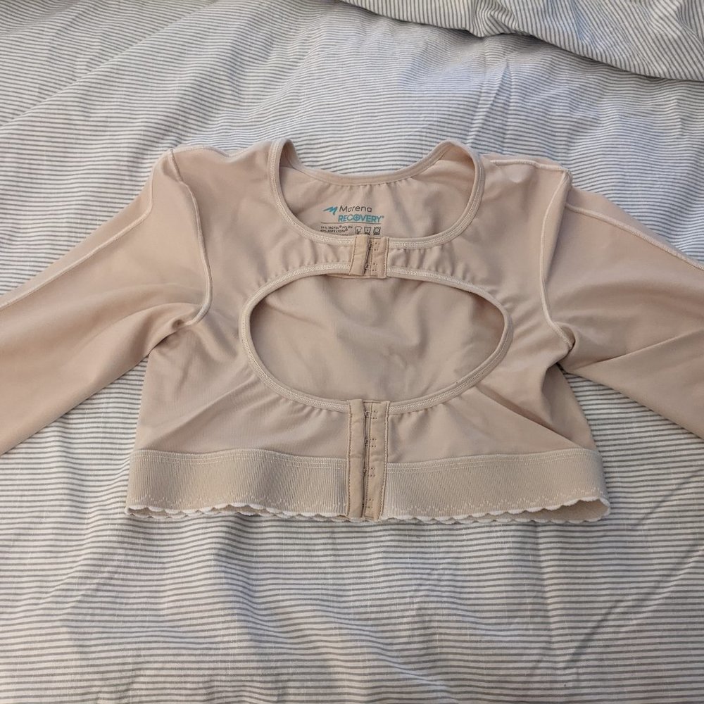 Marena recovery open bust vest gently used sz XL